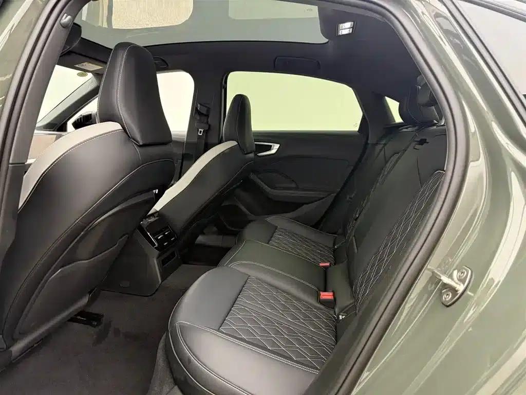 Audi A5L 2026 2.0T Sport Plus — миниатюра 11