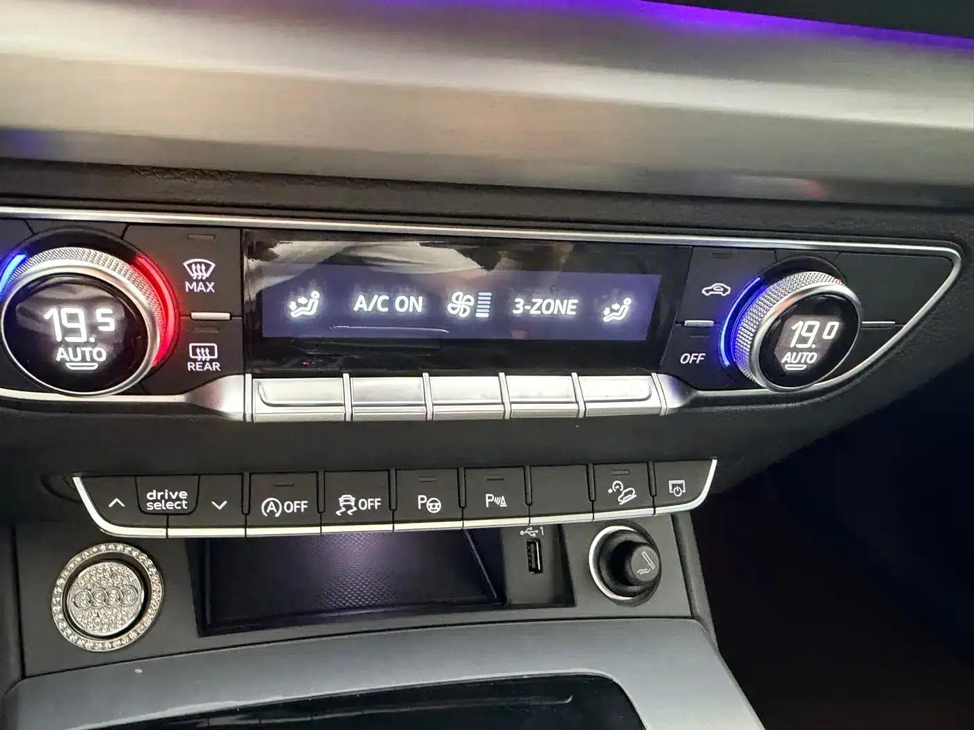 Audi Q5L Sportback 2021 40 TFSI Luxury — миниатюра 25