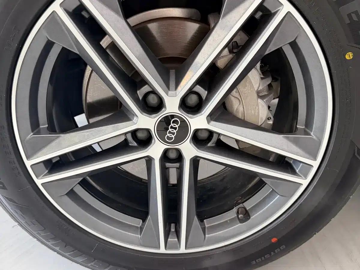 Audi Q5L Sportback 2021 40 TFSI Luxury — миниатюра 33