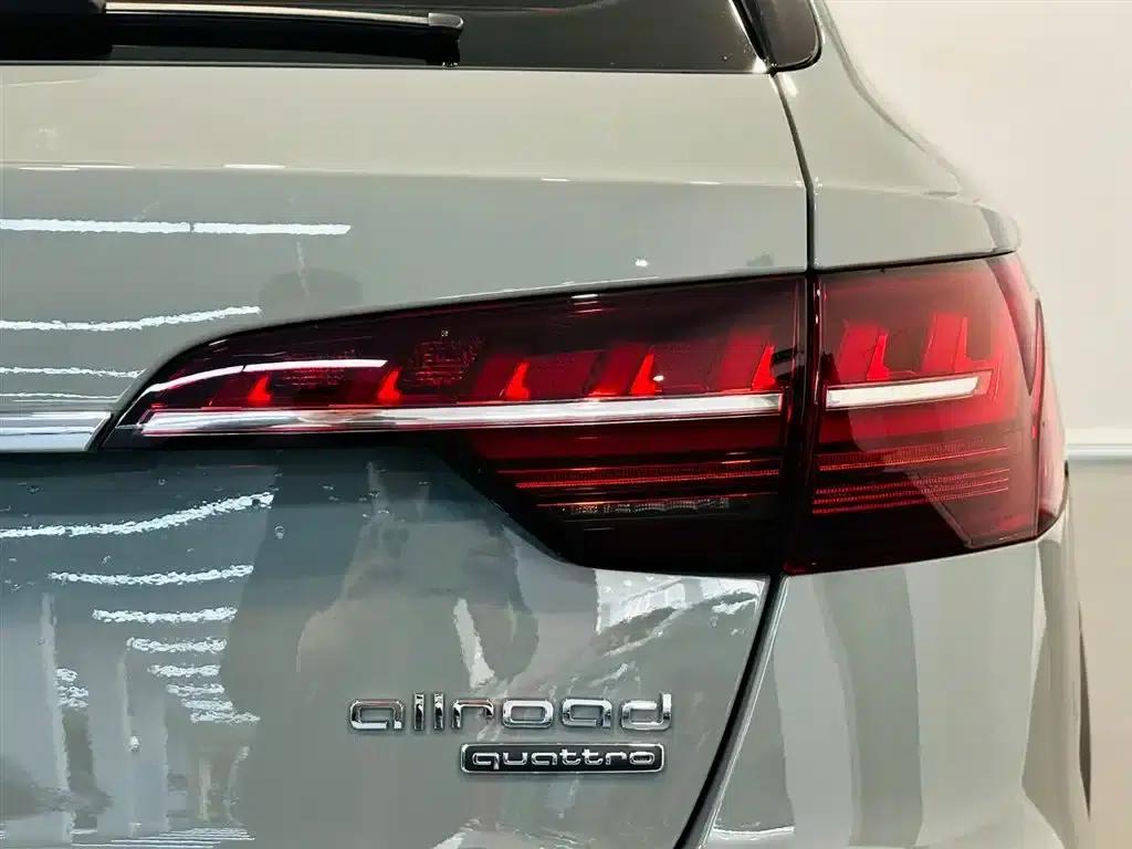 2022 Audi A4 allroad quattro (Imported) — миниатюра 13