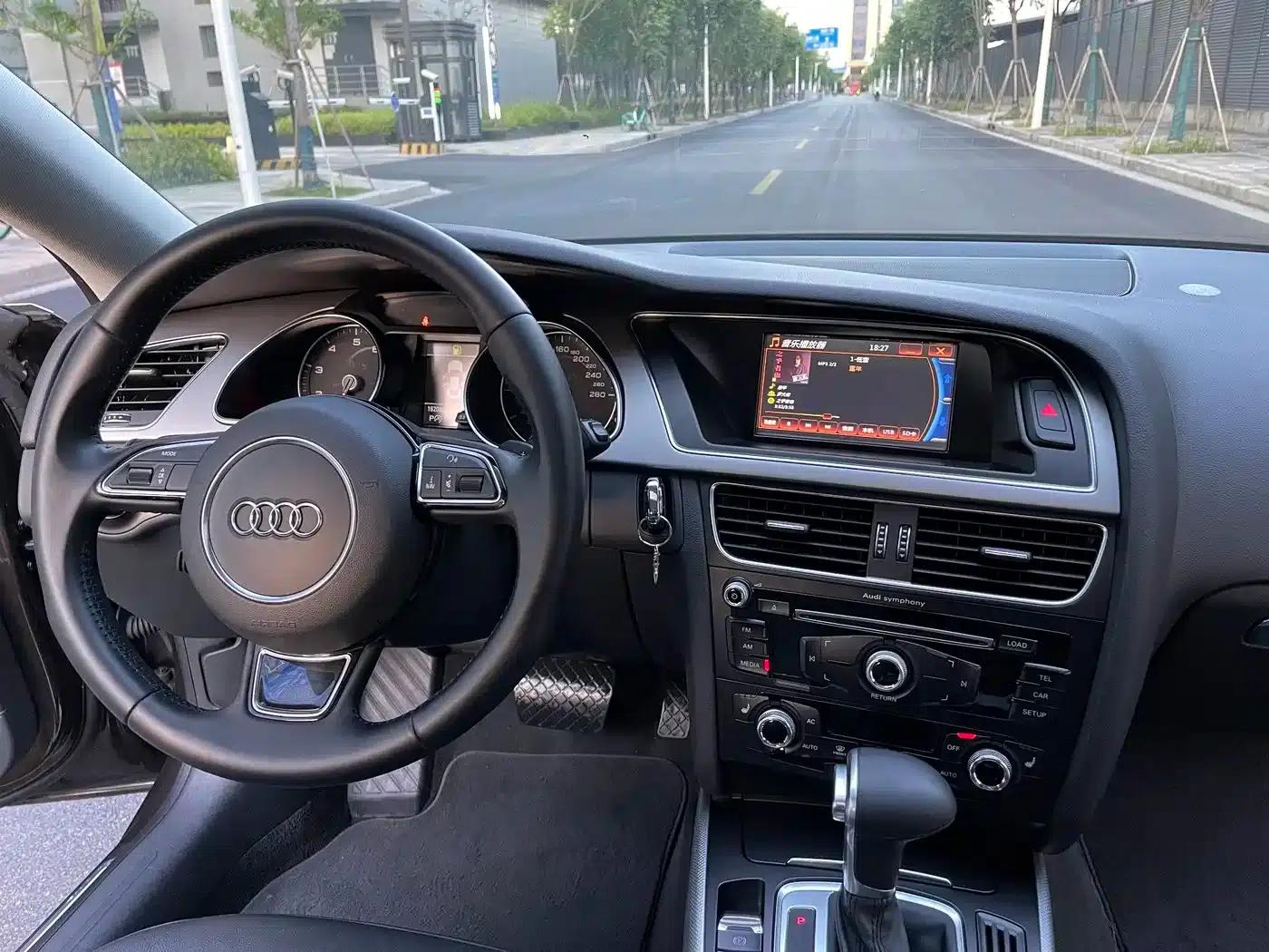 2012 Audi A5 Imported Model 2.0TFSI Sportback — миниатюра 13