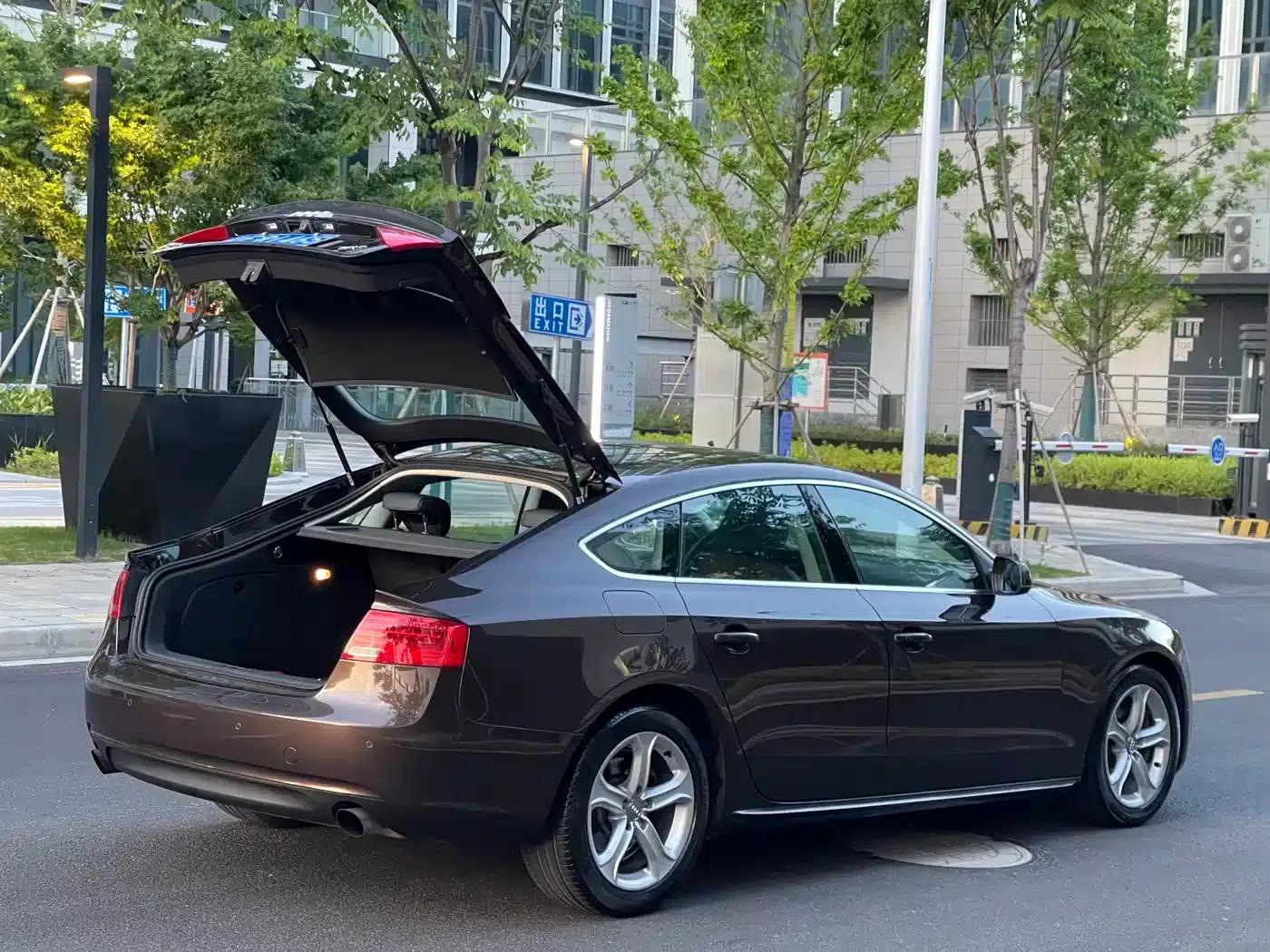 2012 Audi A5 Imported Model 2.0TFSI Sportback — миниатюра 17