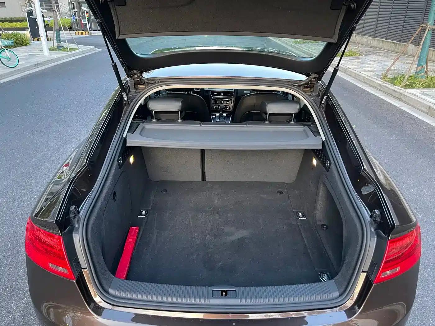 2012 Audi A5 Imported Model 2.0TFSI Sportback — миниатюра 19