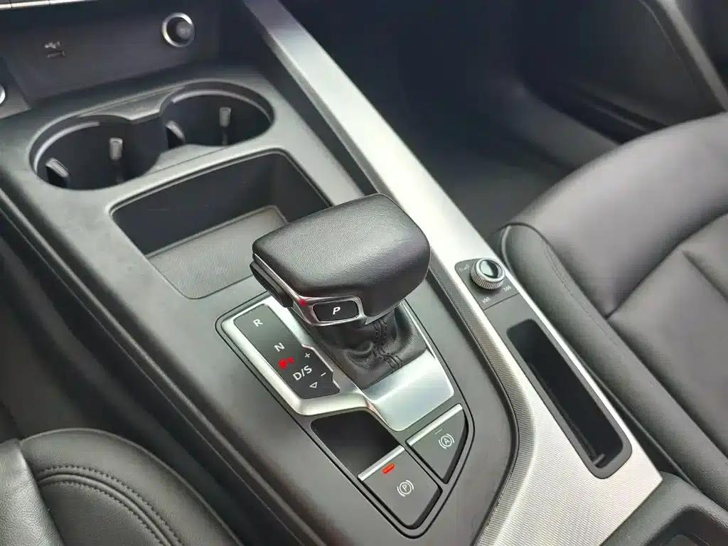 2021 Audi A5 Sportback 40 TFSI (Imported) - Fashionable and Dynamic Model — миниатюра 8