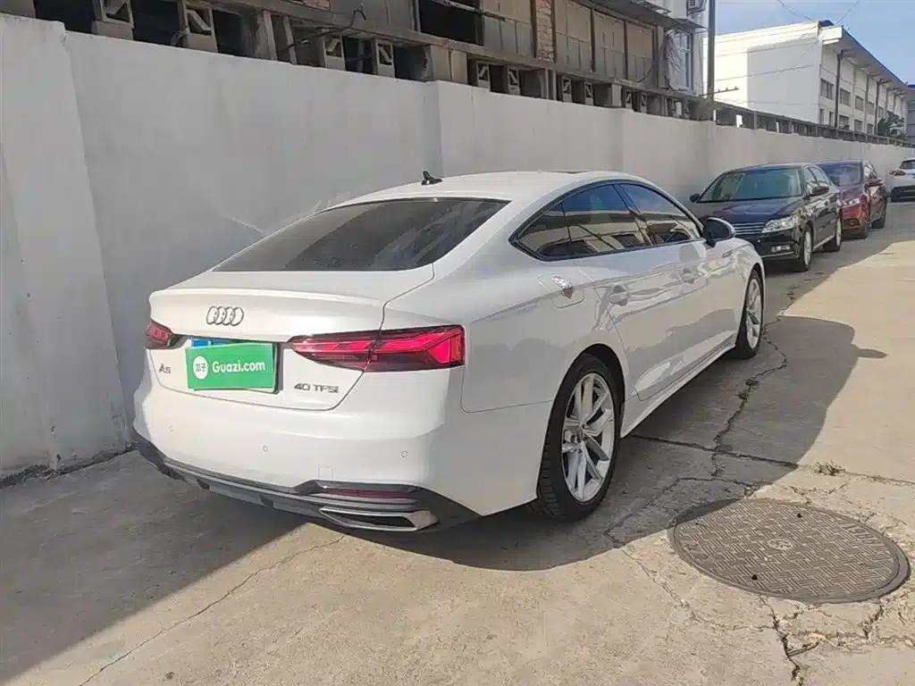 2022 Audi A5 Sportback 40 TFSI (Imported) - Fashionable and Dynamic Model — миниатюра 7