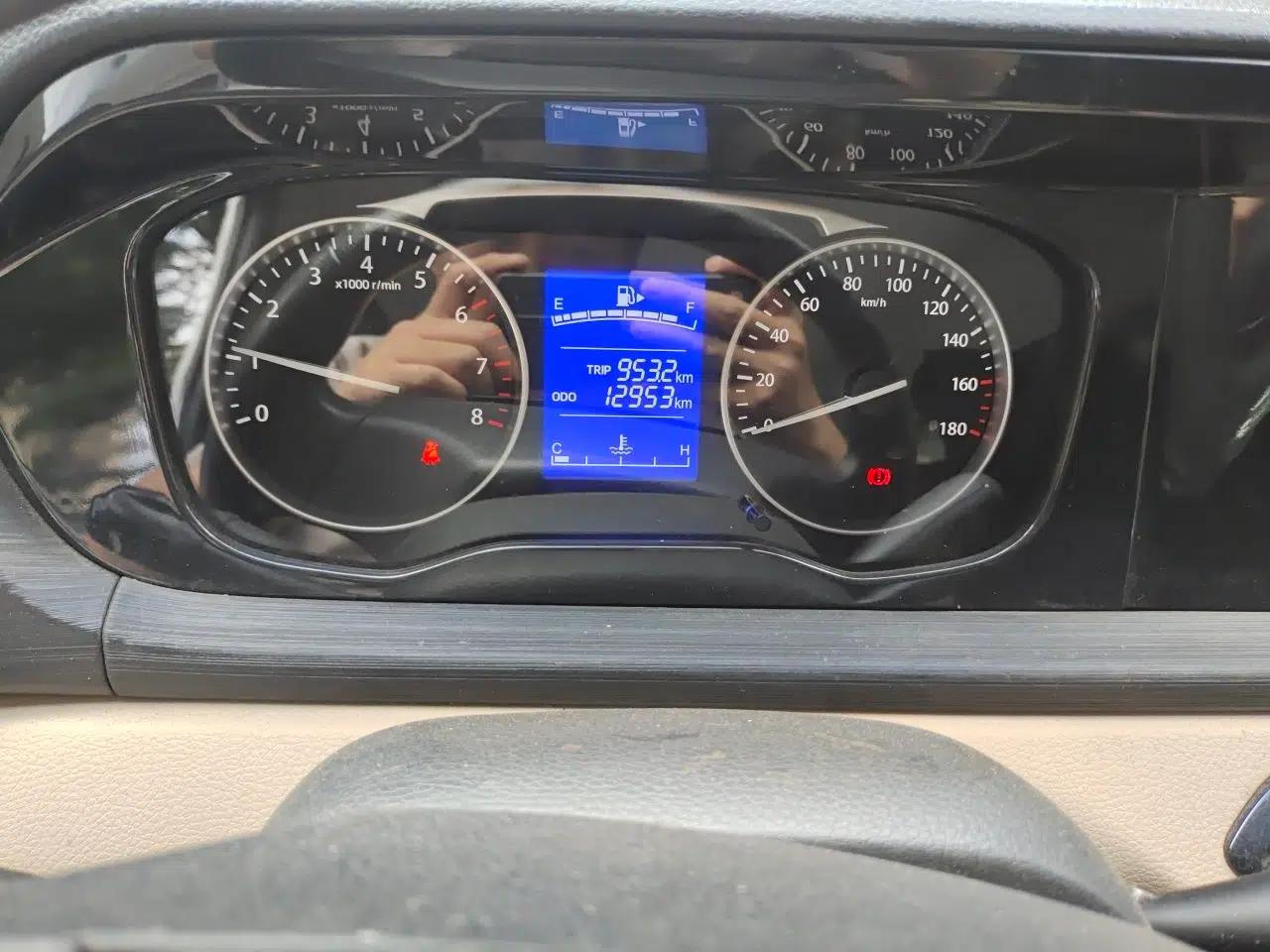 CHANGAN KUAYUE Xing V3 2023 1.3L Gasoline Standard Model 5-Seater Passenger Vehicle — миниатюра 12