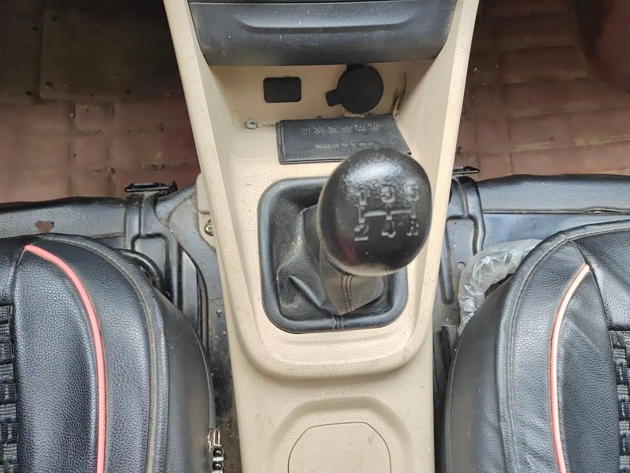 CHANGAN KUAYUE Xing V3 2023 1.3L Gasoline Standard Model 5-Seater Passenger Vehicle — миниатюра 15