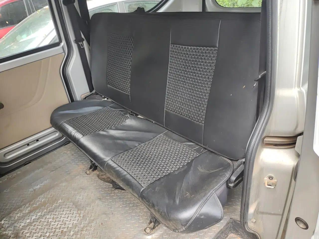 CHANGAN KUAYUE Xing V3 2023 1.3L Gasoline Standard Model 5-Seater Passenger Vehicle — миниатюра 18