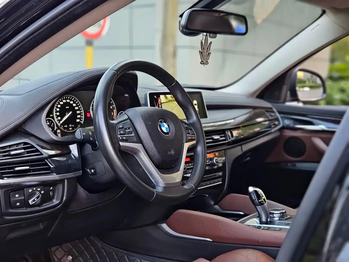 BMW X6 2015 xDrive28i — миниатюра 15