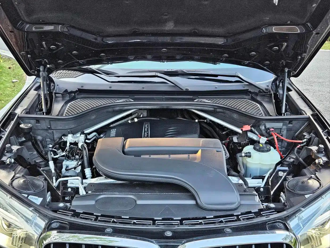 BMW X6 2015 xDrive28i — миниатюра 6