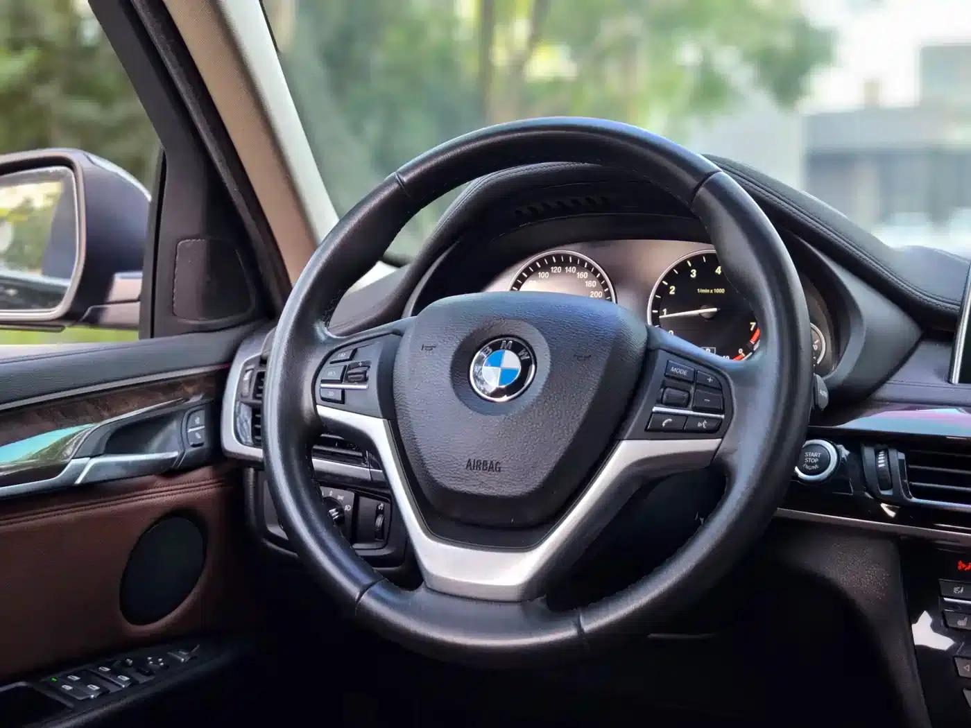 BMW X6 2015 xDrive28i — миниатюра 9