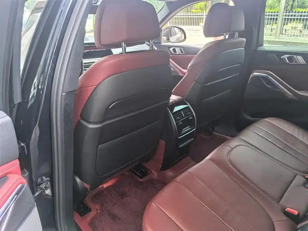 BMW X6 2021 Facelift xDrive40i Luxury M Sport Package — миниатюра 7