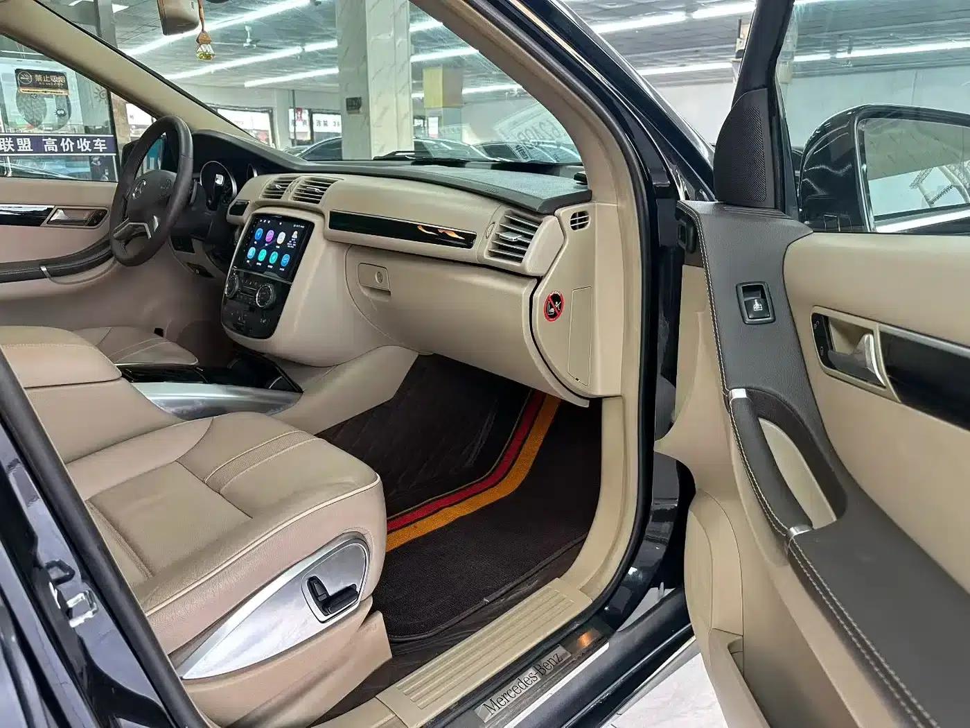 2014 Mercedes-Benz R-Class R 400 4MATIC Business Edition — миниатюра 6