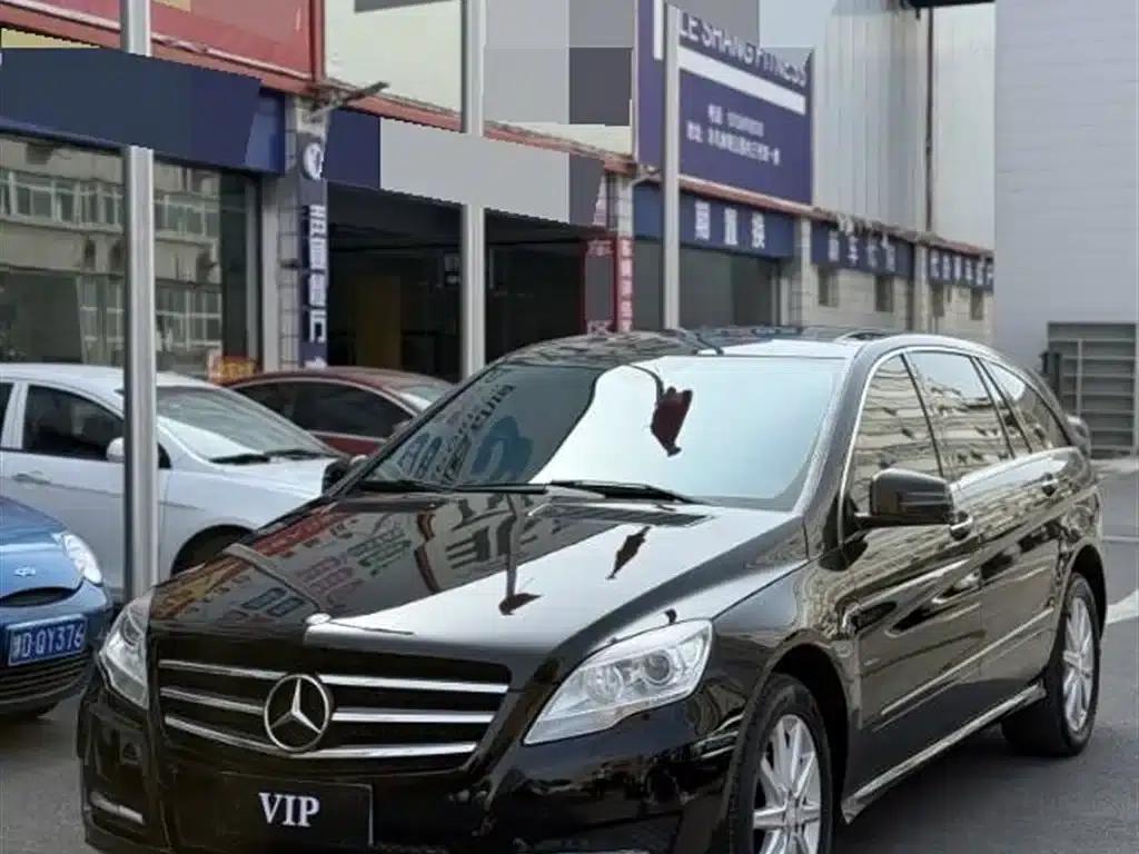 2010 Mercedes-Benz R-Class R 350 L 4MATIC — миниатюра 1