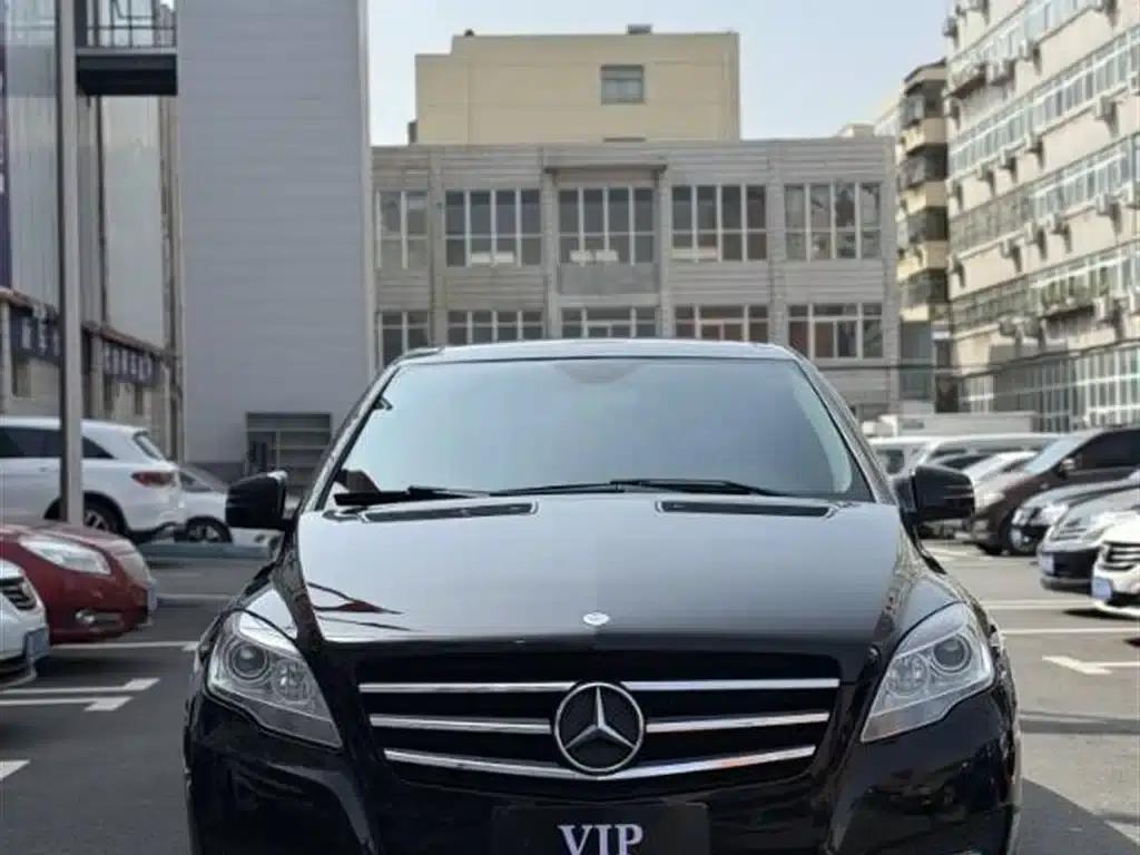 2010 Mercedes-Benz R-Class R 350 L 4MATIC — миниатюра 2