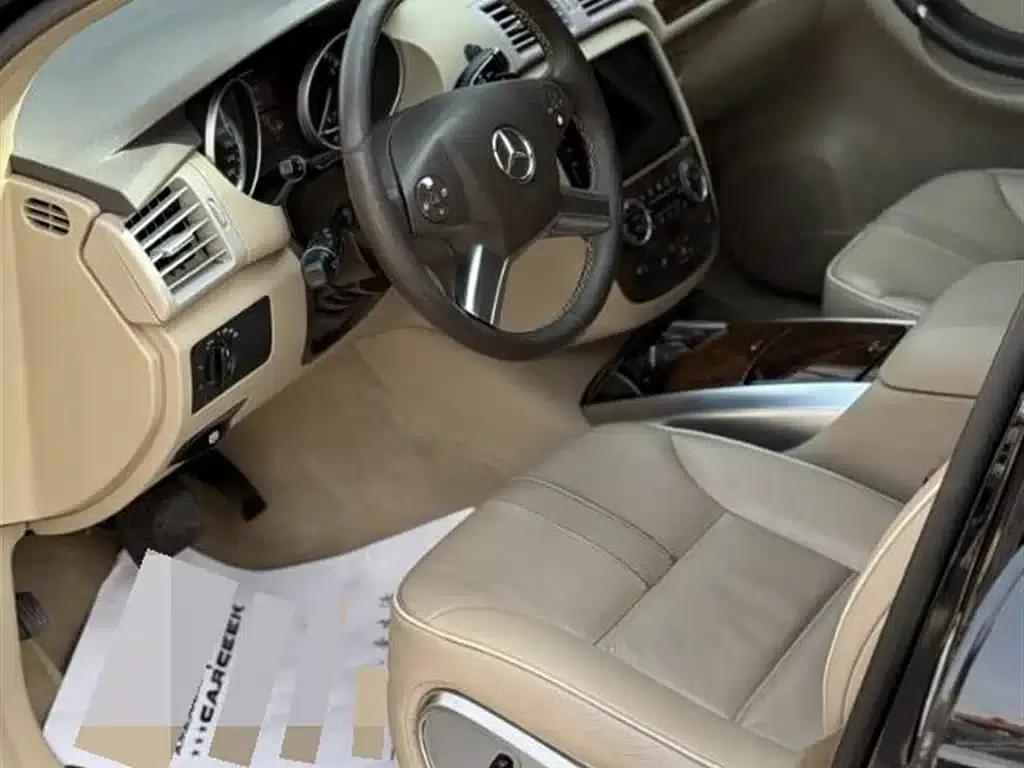 2010 Mercedes-Benz R-Class R 350 L 4MATIC — миниатюра 4