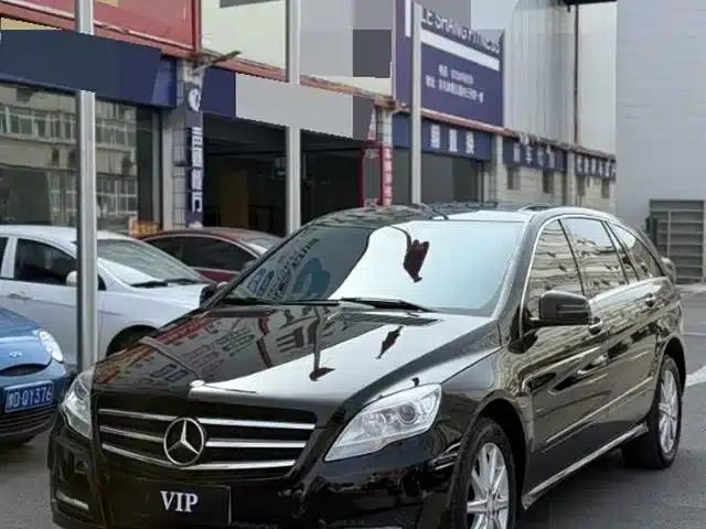 2010 Mercedes-Benz R-Class R 350 L 4MATIC