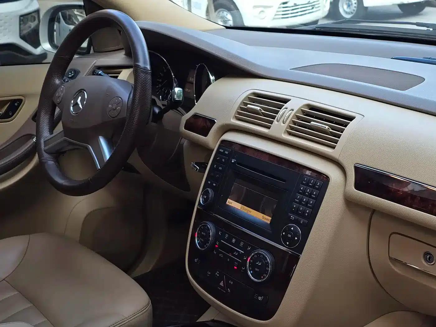 Mercedes-Benz R-Class 2009 R 300 L Business Edition — миниатюра 12