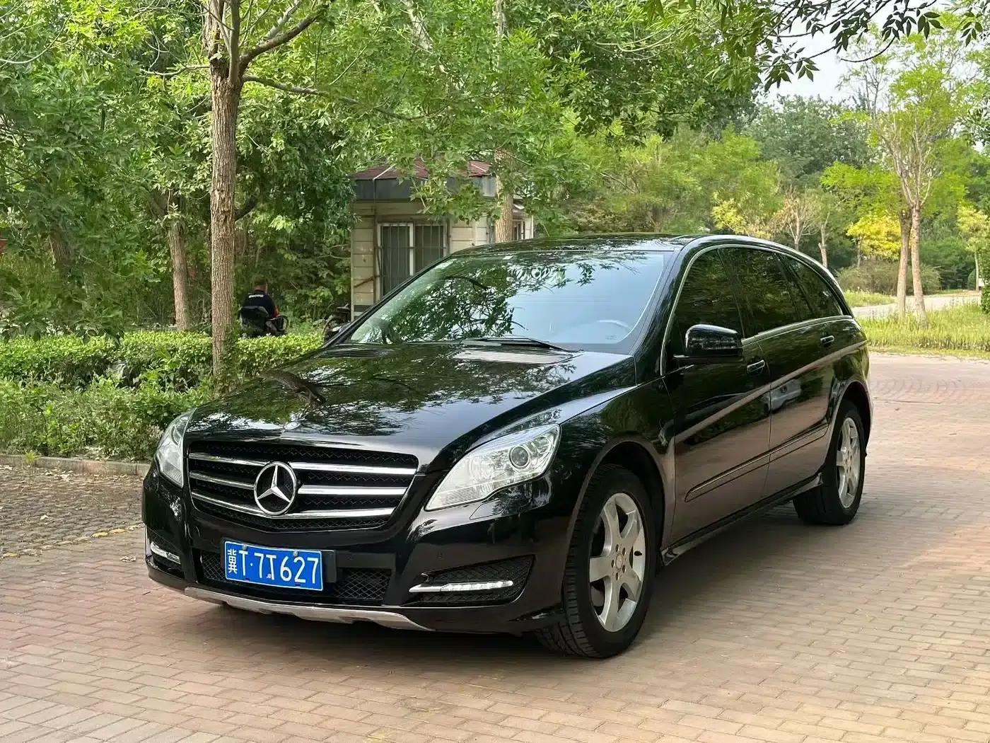 2015 Mercedes-Benz R-Class R 400 4MATIC Business Edition — миниатюра 1