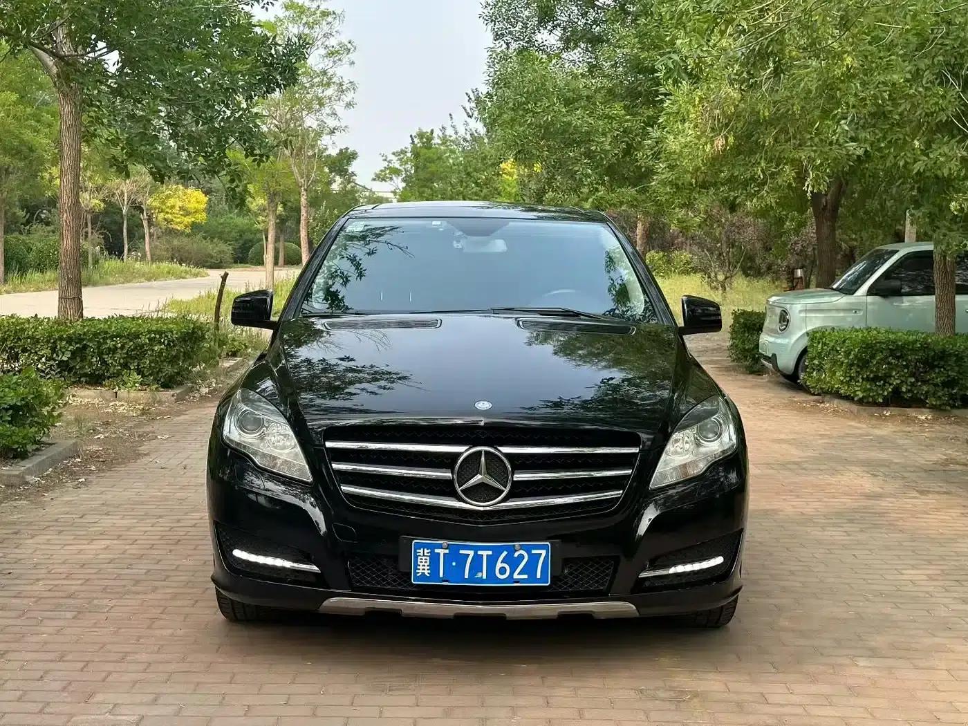 2015 Mercedes-Benz R-Class R 400 4MATIC Business Edition — миниатюра 2