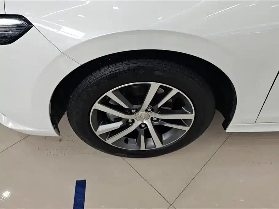 Stylish 2022 240TURBO CVT Tech Edition — миниатюра 6