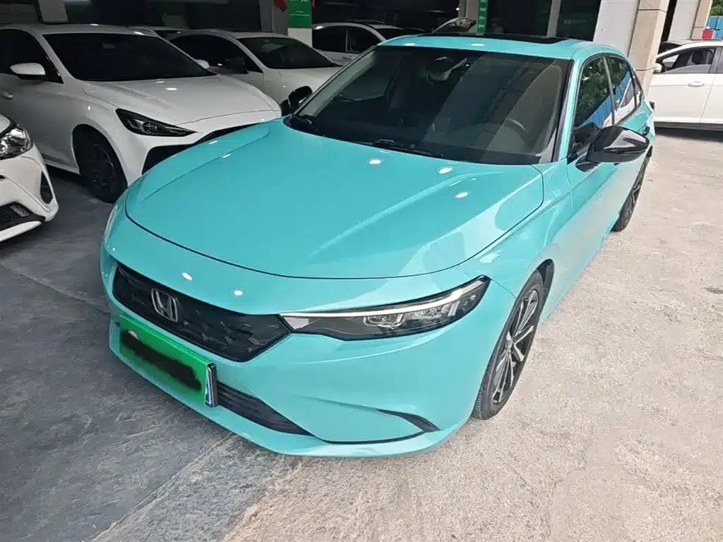 Stylish 2022 240TURBO CVT Phantom Night Tech Edition — миниатюра 1
