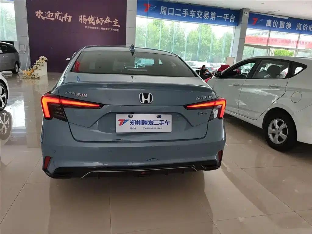 Stylish 2023 2.0L e:HEV Premium Edition — миниатюра 7