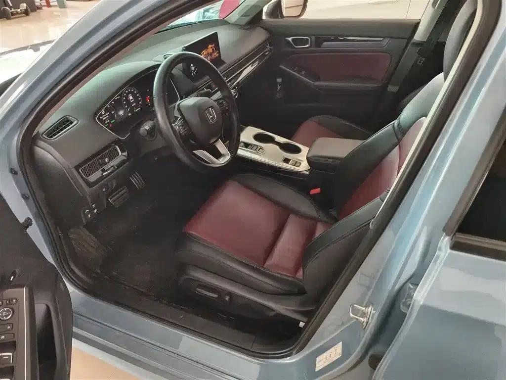 Stylish 2023 2.0L e:HEV Premium Edition — миниатюра 8