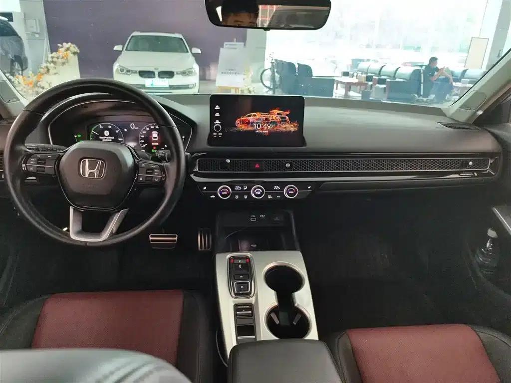 Stylish 2023 2.0L e:HEV Premium Edition — миниатюра 10