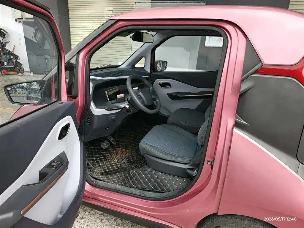 Baojun E200 2018 Smart Edition — миниатюра 6
