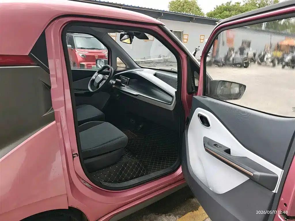 Baojun E200 2018 Smart Edition — миниатюра 7