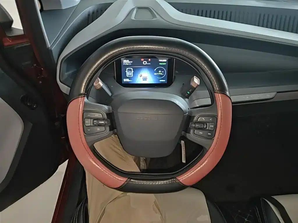 Baojun E200 2018 Smart Edition — миниатюра 11