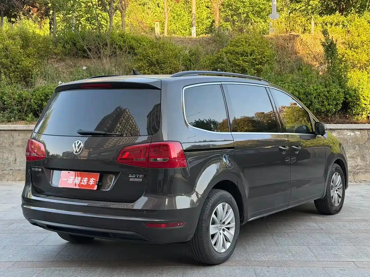 2014 Sharan 2.0TSI Standard Edition — миниатюра 3