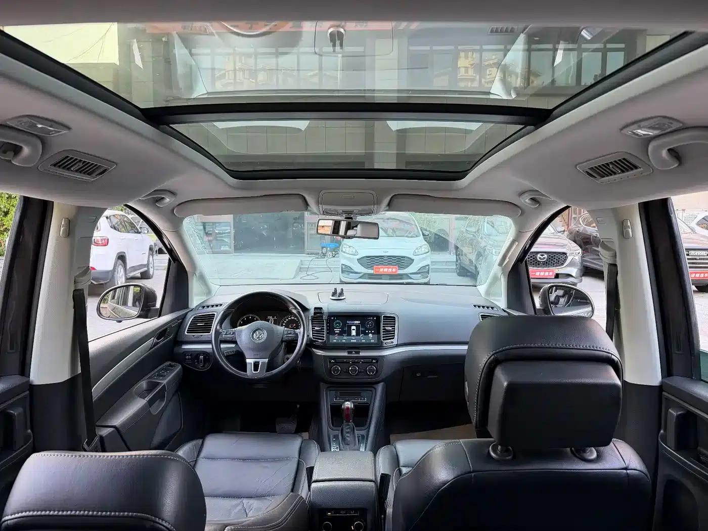 2014 Sharan 2.0TSI Standard Edition — миниатюра 4