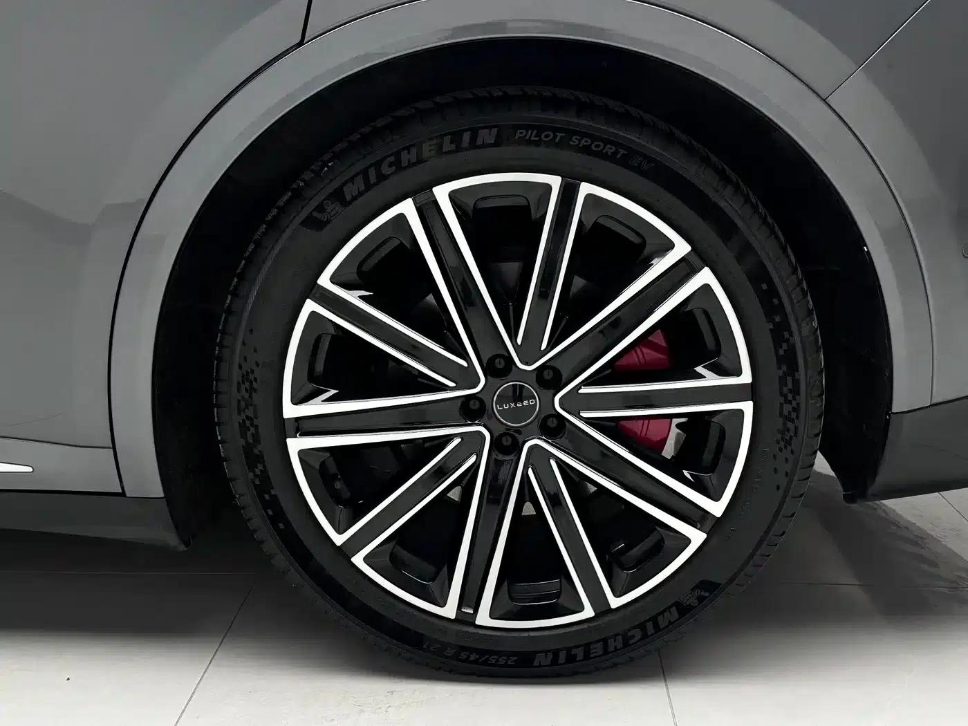 Zhijie R7 2025 Model, Extended Range 331km Ultra — миниатюра 19