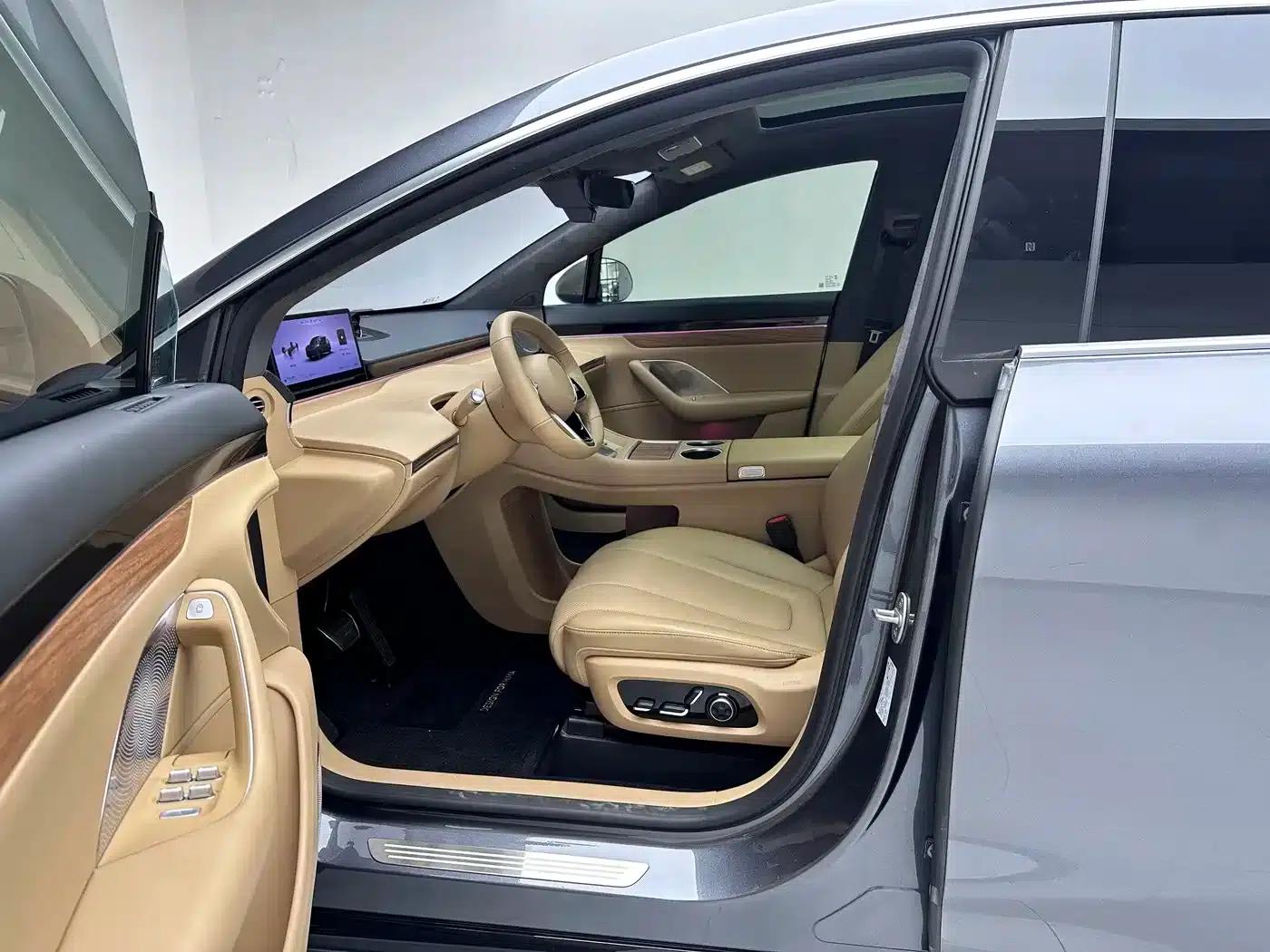 Zhijie R7 2025 Model, Extended Range 331km Ultra — миниатюра 9