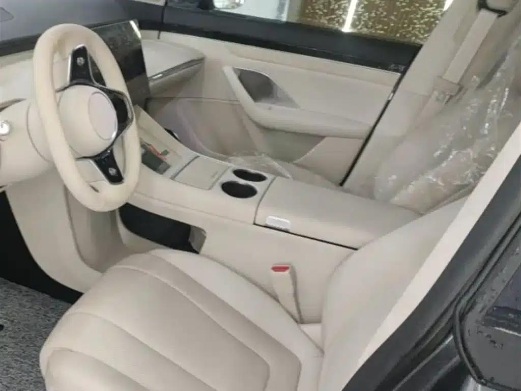 Zhijie R7 2025 Model, Extended Range 251km Max — миниатюра 3