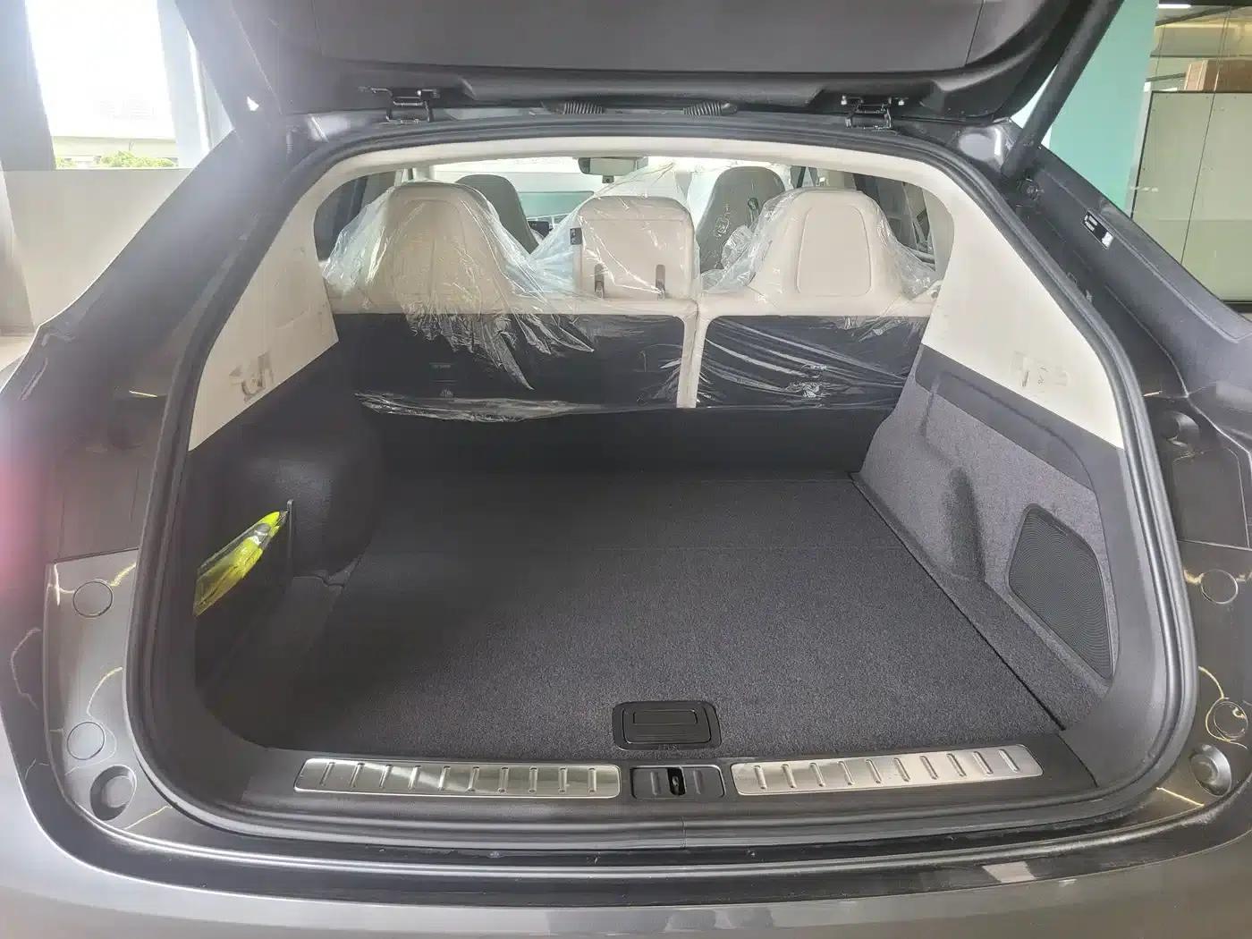 Zhijie R7 2025 Model, Extended Range 251km Max — миниатюра 14