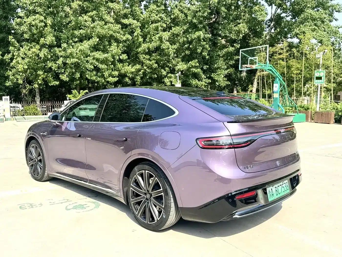 Zhijie R7 2024 Pure Electric 667km Max — миниатюра 10