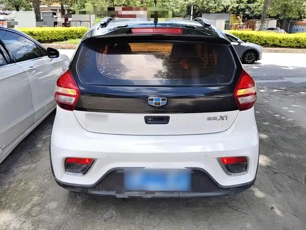 Geely Vision X1 2017 1.3L Automatic Player Edition — миниатюра 6
