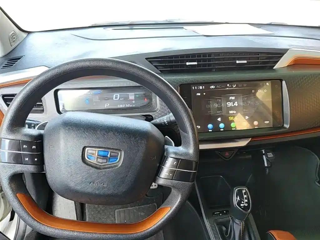 Geely Vision X1 2017 1.3L Automatic Player Edition — миниатюра 10