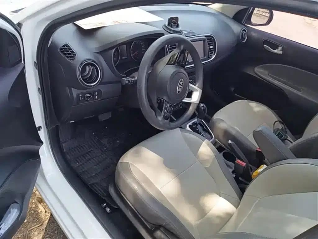 Kia K2 2017 1.4L Automatic Smart Edition Value — миниатюра 16