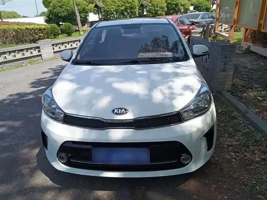 Kia K2 2017 1.4L Automatic Smart Edition Value — миниатюра 3
