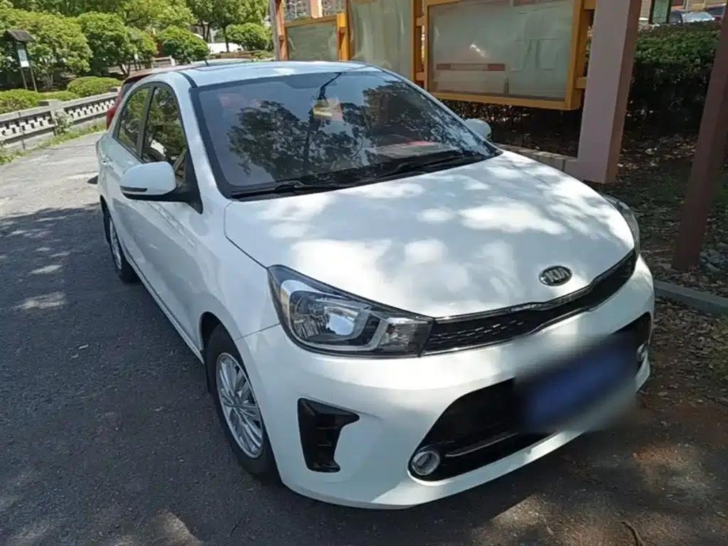Kia K2 2017 1.4L Automatic Smart Edition Value — миниатюра 4