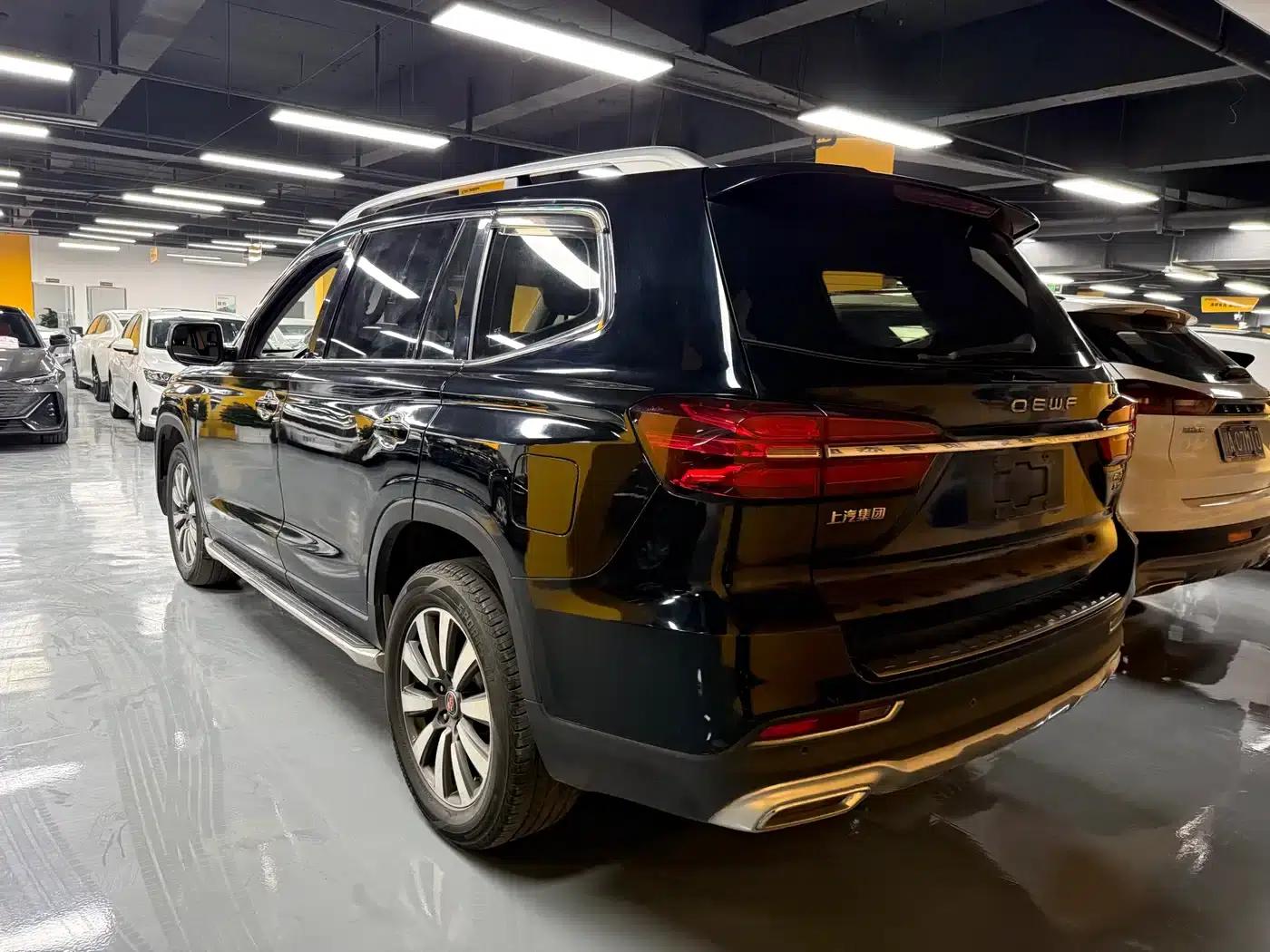 Roewe RX8 2018 30T Intelligent Internet Two-Wheel Drive Flagship Edition — миниатюра 11
