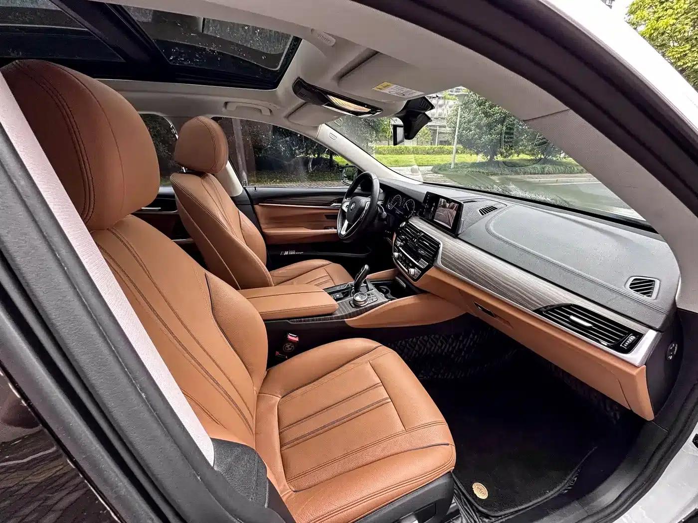 BMW 6 Series GT 2019 630i Luxury Design Package — миниатюра 8