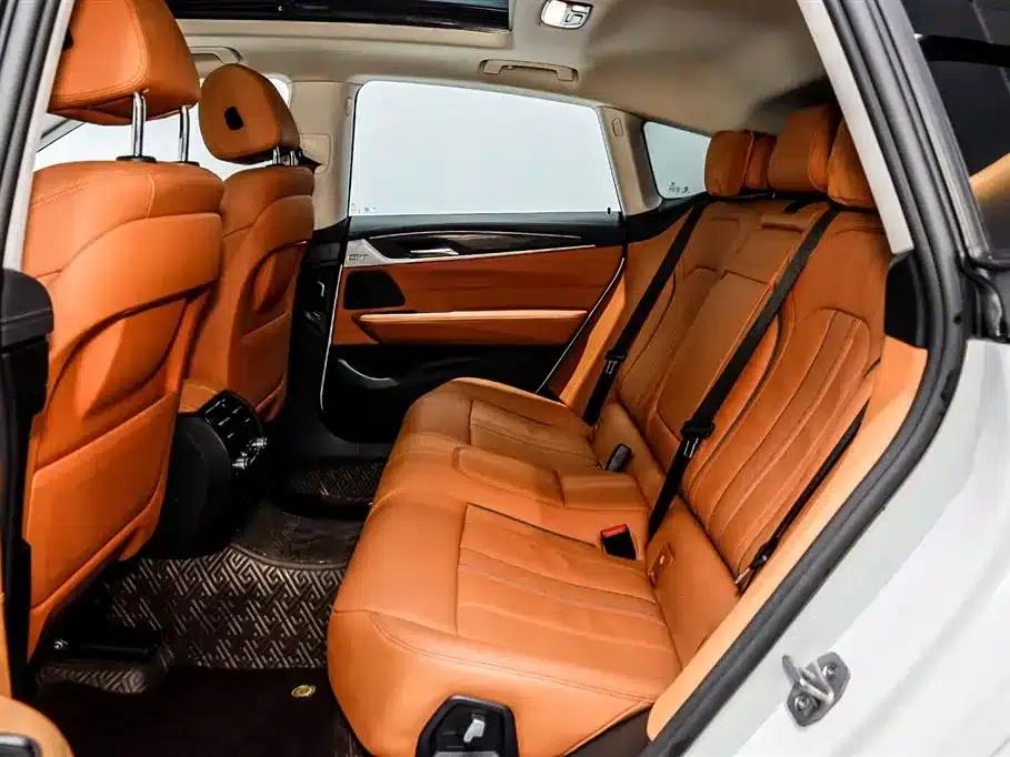 2022 BMW 6 Series GT 630i Luxury Design Package — миниатюра 10