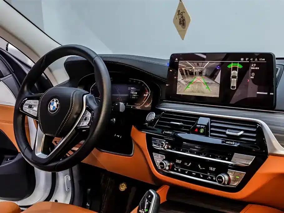 2022 BMW 6 Series GT 630i Luxury Design Package — миниатюра 14