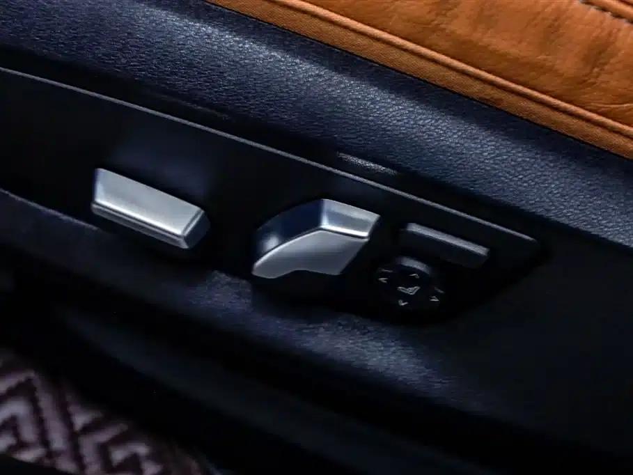 2022 BMW 6 Series GT 630i Luxury Design Package — миниатюра 26