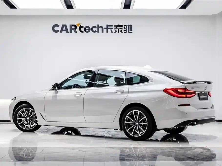 2022 BMW 6 Series GT 630i Luxury Design Package — миниатюра 4